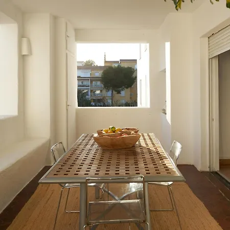 Luxury 3 Bed Flat - Beachfront In Puerto Banus Марбелья