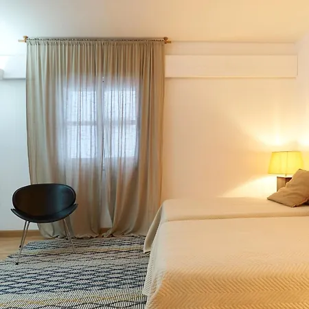 Luxury 3 Bed Flat - Beachfront In Puerto Banus * Marbella